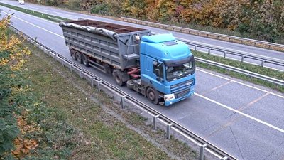 Вантажний автомобіль