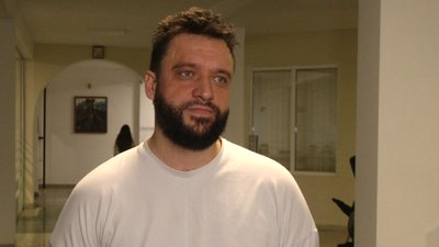 У Франківську відбувся музично-балістичний
артперформанс "Голос пекельної стріли" У Франківську відбувся музично-балістичний
артперформанс "Голос пекельної стріли"