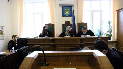 На Житомирщині підозрюваного у вбивстві 7-х людей Анатолія Захаренка продовжать тримати під вартою На Житомирщині підозрюваного у вбивстві 7-х людей Анатолія Захаренка продовжать тримати під вартою