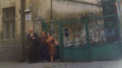 Львів'ян просять поділитися старими фото Підзамче для мультимедійного додатку Львів'ян просять поділитися старими фото Підзамче для мультимедійного додатку