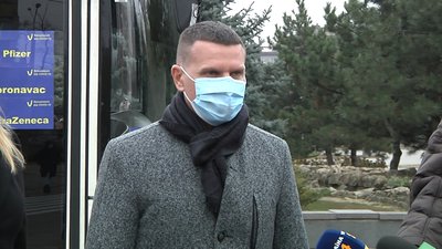 У Запоріжжі презентували автобус для вакцинації У Запоріжжі презентували автобус для вакцинації