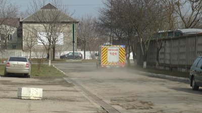 "У людей - шок, стрес. Але це моя робота, я маю це зробити". Фельдшерка ДСНС Прикарпаття "У людей - шок, стрес. Але це моя робота, я маю це зробити". Фельдшерка ДСНС Прикарпаття