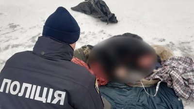 Вбив та утопив тіло в річці: на Чернігівщині затримали чоловіка, підозрюваного у вбивстві товариша Вбив та утопив тіло в річці: на Чернігівщині затримали чоловіка, підозрюваного у вбивстві товариша