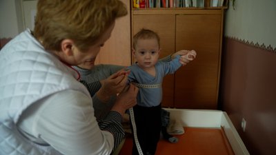 "Це просто моя робота": історія лікарки з Чернігівщини, яку Президент нагородив відзнакою "За оборону України" "Це просто моя робота": історія лікарки з Чернігівщини, яку Президент нагородив відзнакою "За оборону України"