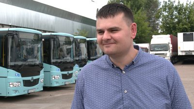 Артем Тарасенко. Чернігівська транспортна компанія Артем Тарасенко. Чернігівська транспортна компанія