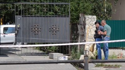 У Тернополі блискавка влучила в багатоповерхівку У Тернополі блискавка влучила в багатоповерхівку