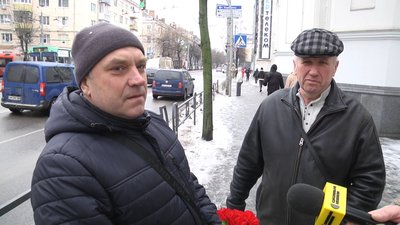 У Житомирі попрощалися з загиблим 41-річним військовослужбовцем Сергієм Путятіним У Житомирі попрощалися з загиблим 41-річним військовослужбовцем Сергієм Путятіним