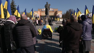 У Рівному попрощалися із військовим Володимиром Легким У Рівному попрощалися із військовим Володимиром Легким