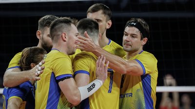 Збірна України з волейболу 