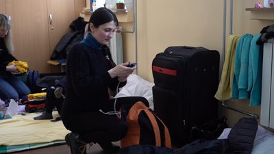 "Ми не очікували війну": історія вагітної жінки, яку евакуювали із Сум до Полтави "Ми не очікували війну": історія вагітної жінки, яку евакуювали із Сум до Полтави