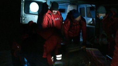 У Карпатах травмувався турист з Волині У Карпатах травмувався турист з Волині