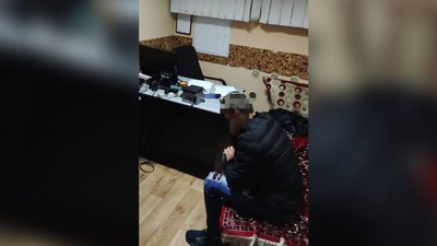 Буковинця підозрюють в незаконному перевезенні чоловіків через кордон. Їм вручили повістки