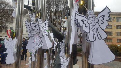 "Ангели пам’яті". У Вінниці відбулась акція, присвячена Героям Небесної Сотні "Ангели пам’яті". У Вінниці відбулась акція, присвячена Героям Небесної Сотні