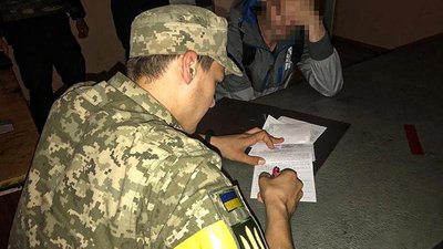 У Києві порушникам комендантської години вручили понад 200 повісток — поліція