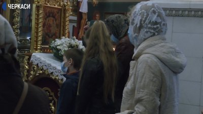 Як у Черкасах відбуваються богслужіння під час карантину Як у Черкасах відбуваються богслужіння під час карантину
