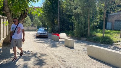 До жовтня на вулиці Рєпіна в Тернополі частково перекрили рух транспорту