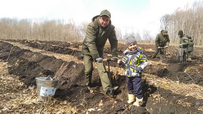 Створюємо ліси разом. У Новоукраїнському районі на Кіровоградщині висадили 4 тисячі саджанців дуба