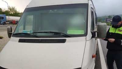 Трьох нелегальних перевізників за два дні затримали на Закарпатті правоохоронці