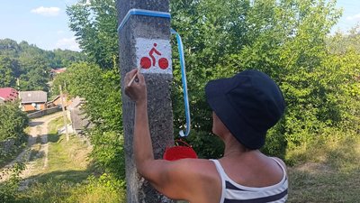 більче-золоте, товсте, заліщики, тепле поділля, туризм, туристичні маршрути