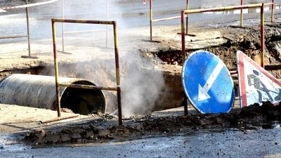 У Житомирі 6 будинків на трьох вулицях лишилися без тепла – порив тепломережі (ОНОВЛЕНО)