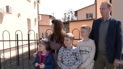 У Луцьку в новозбудовані оселі в’їхали два дитячі будинки сімейного типу