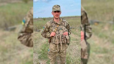 Солдат Віталій Полєщук