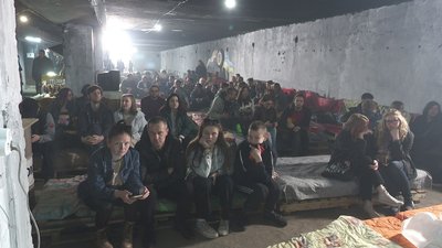 В одному із бомбосховищ Кривого Рогу пройшов благодійний мініфестиваль "Бомбардій"