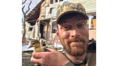 Загинув, допомагаючи іншим. Яким був боєць з Дніпропетровщини Олександр Ніжніковський – спогади посестри і волонтерки Загинув, допомагаючи іншим. Яким був боєць з Дніпропетровщини Олександр Ніжніковський – спогади посестри і волонтерки