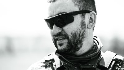 Дев'ять місяців боронить Вугледар. Боєць 72 ОМБр із Франківська Роман Мигаль про війну, побратимів та чоловіків у тилу Дев'ять місяців боронить Вугледар. Боєць 72 ОМБр із Франківська Роман Мигаль про війну, побратимів та чоловіків у тилу