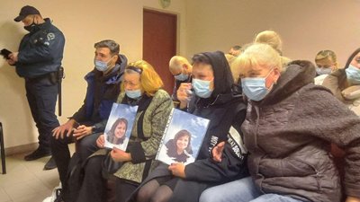 Одеський суд відправив у СІЗО підозрюваного у вчиненні ДТП, внаслідок якої загинула 15-річна дівчина Одеський суд відправив у СІЗО підозрюваного у вчиненні ДТП, внаслідок якої загинула 15-річна дівчина