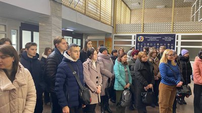 "Прийшли, заспівали, перемогли!": у Вінниці відкрили виставку присвячену "Щедрику" "Прийшли, заспівали, перемогли!": у Вінниці відкрили виставку присвячену "Щедрику"