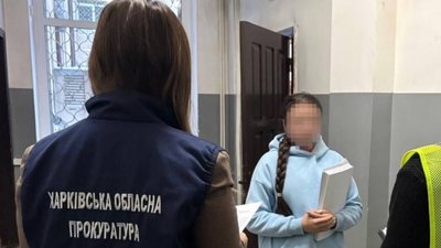 Повідомлення підозри у хабарництві лікарці при ТЦК та СП у Харкові