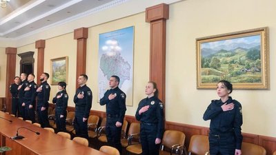 Новобранці прикарпатської поліції склали присягу на вірність народові України