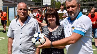 "Молодь знає, що це герої, й пишається ними". У Кропивницькому пам'ять спецпризначенців вшановують футбольними турнірами "Молодь знає, що це герої, й пишається ними". У Кропивницькому пам'ять спецпризначенців вшановують футбольними турнірами