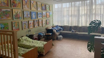 «Ми не залишились в цій біді одні». Як школа в Кривому Розі прихистила евакуйованих – репортаж «Ми не залишились в цій біді одні». Як школа в Кривому Розі прихистила евакуйованих – репортаж
