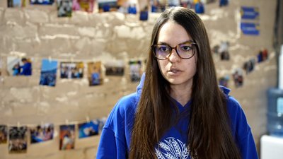 безкоштовні заняття хаб арттерапія малювання діти-переселенці Луганщина Донеччина Дніпро безкоштовні заняття хаб арттерапія малювання діти-переселенці Луганщина Донеччина Дніпро