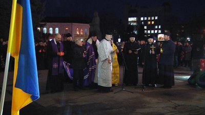 Житомиряни вшанували пам'ять Героїв Небесної Сотні