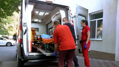 До Одеси доставили трьох поранених внаслідок нічної атаки: у якому вони стані
