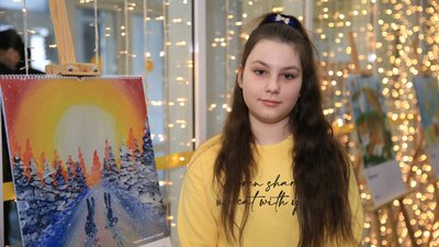 У Дніпрі презентували календар з дитячих малюнків У Дніпрі презентували календар з дитячих малюнків