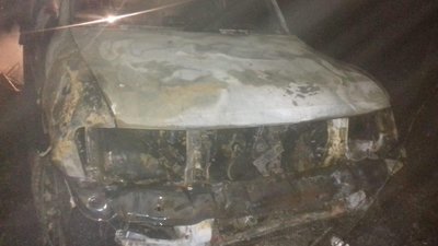 На Буковині через загорання автомобіля помер 30-річний чоловік
