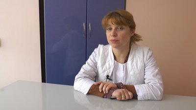 Переїхала на Івано-Франківщину та допомагає людям. Історія лікарки Світлани Литвак Переїхала на Івано-Франківщину та допомагає людям. Історія лікарки Світлани Литвак
