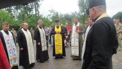На Тернопільщині попрощалися з двома військовослужбовцями