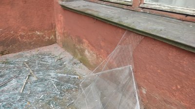 Вдруге вибило вікна: в Житомирі внаслідок ракетних ударів знову пошкоджена будівля однієї зі шкіл-інтернатів Вдруге вибило вікна: в Житомирі внаслідок ракетних ударів знову пошкоджена будівля однієї зі шкіл-інтернатів