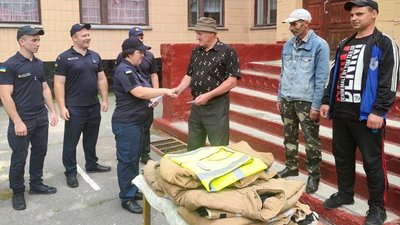 На Полтавщині запрацював іще один добровольчий пожежний підрозділ На Полтавщині запрацював іще один добровольчий пожежний підрозділ