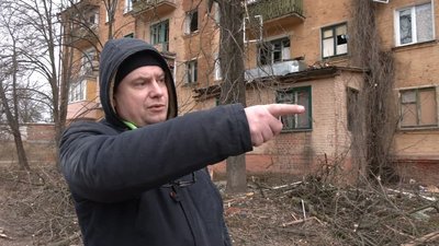 Пошкоджені житлові будинки і паркан церкви. Окупанти вкотре обстріляли мирні райони Чернігова Пошкоджені житлові будинки і паркан церкви. Окупанти вкотре обстріляли мирні райони Чернігова