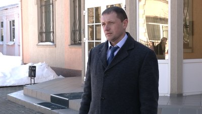 стоматологиня стоматологиня