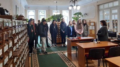 Восьмигласники, артбуки і лабораторії: 10 фактів про бібліотеки Тернопільщини Восьмигласники, артбуки і лабораторії: 10 фактів про бібліотеки Тернопільщини