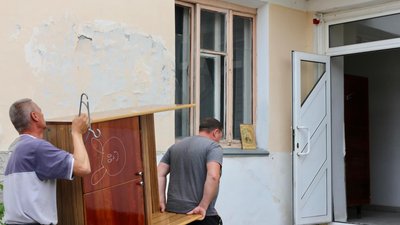 У Коломийському онкодиспансері облаштовують прихисток для переселенців