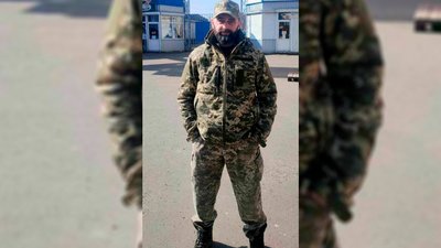 На Чернігівщині попрощалися солдат Романом Голубом На Чернігівщині попрощалися солдат Романом Голубом
