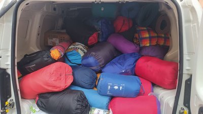 Ліки, продукти, спальні мішки: до Одеси зі Львова приїхала гуманітарна допомога Ліки, продукти, спальні мішки: до Одеси зі Львова приїхала гуманітарна допомога